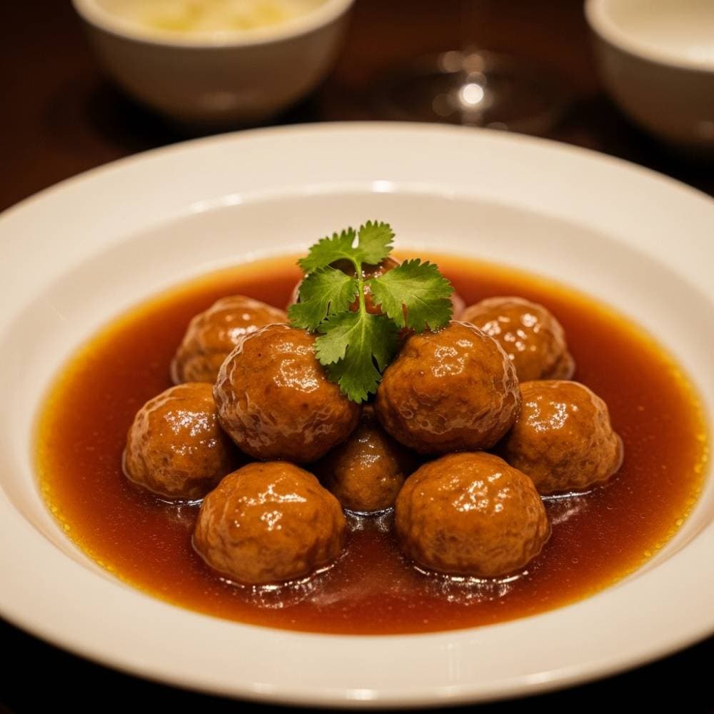 Lion’s Head Meatballs (Shanghai Style)